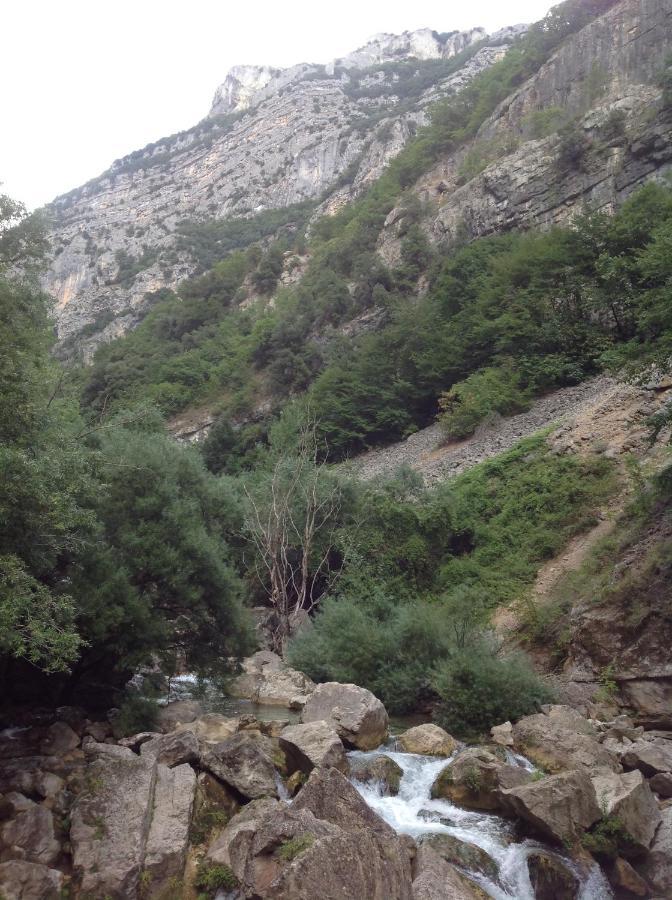La Cigale Hotel Gourdon  Luaran gambar